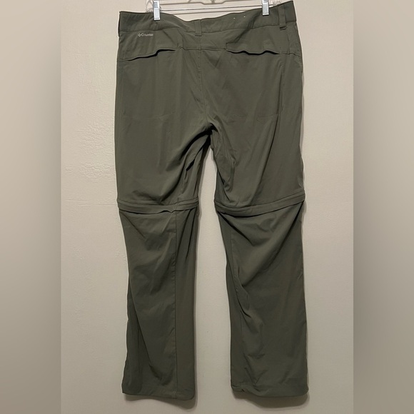 Columbia Women's Hiking Active Nylon Convertible Pants Green Cinch hem 16 Short - Picture 2 of 14